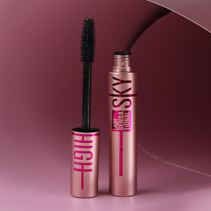 Waterproof Mascara – Extreme Volume, Perfect Curl, Zero Smudging ✨